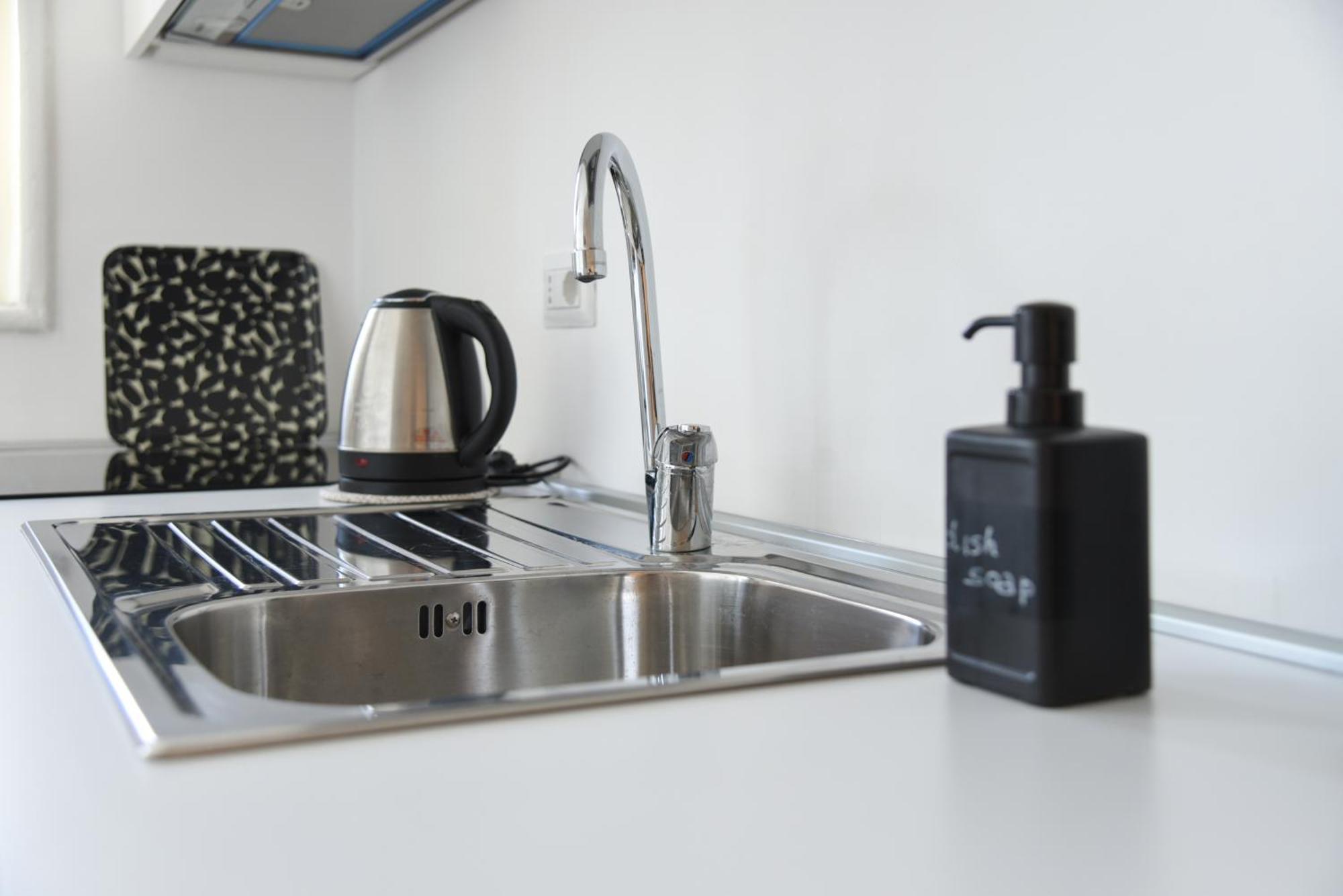 Downtown Umberto 74 Apartment Наполи Екстериор снимка